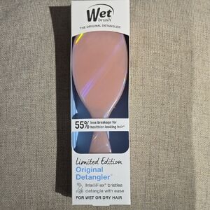 Wet Brush Limited Edition Pink Detangler